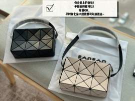 Picture of Issey Miyake Handbags _SKUfw128536326fw